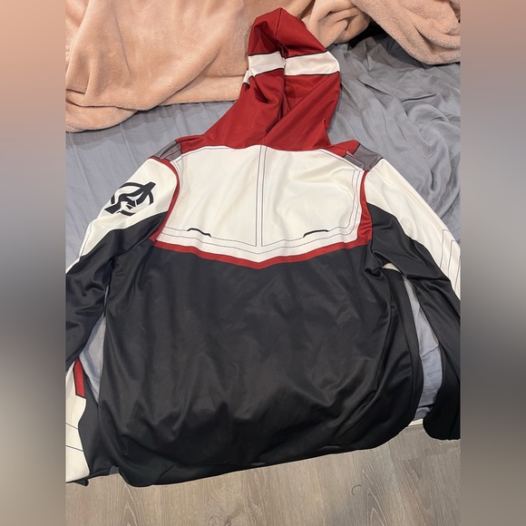 Avengers hoodie - Picture 2 of 2